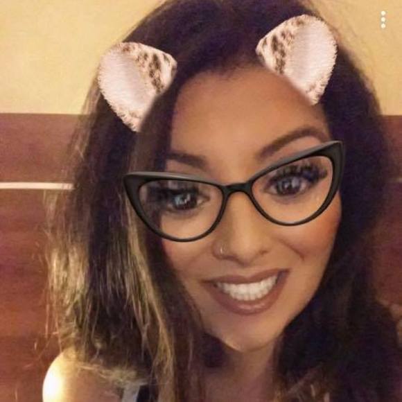 Meet your Posher, Angelica - Picture 1 of 1